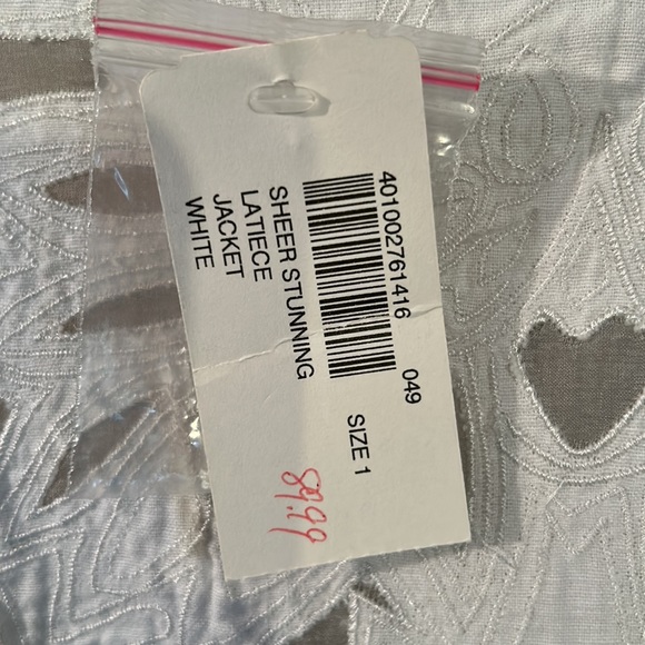 Chicos, sheer Matisse jacket, white, Chicos  size one - Picture 4 of 7